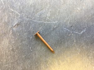 Copper slating nails in smooth shank and ring shank